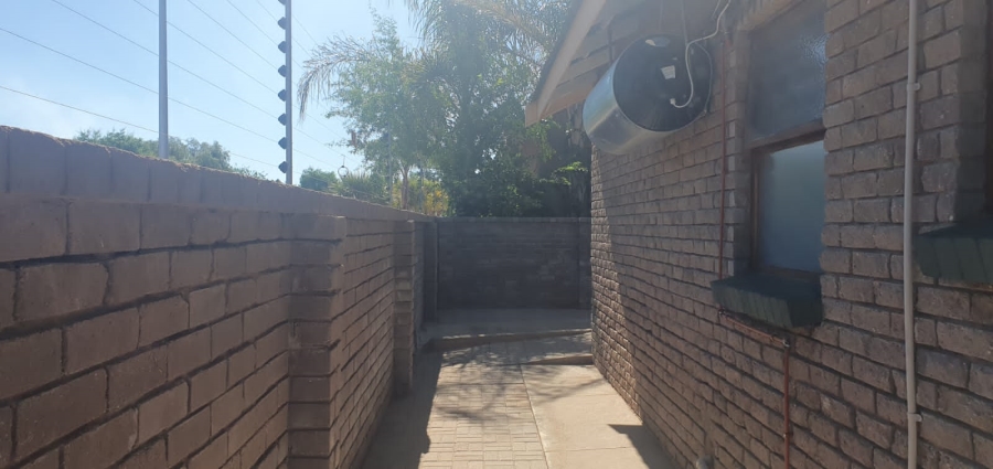 3 Bedroom Property for Sale in Keidebees Northern Cape